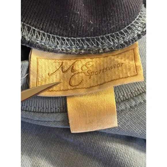 VTG Cats Are Family Too Sweatshirt Blue Cat Lover Graphic Pullover grannycore L - Picture 2 of 7